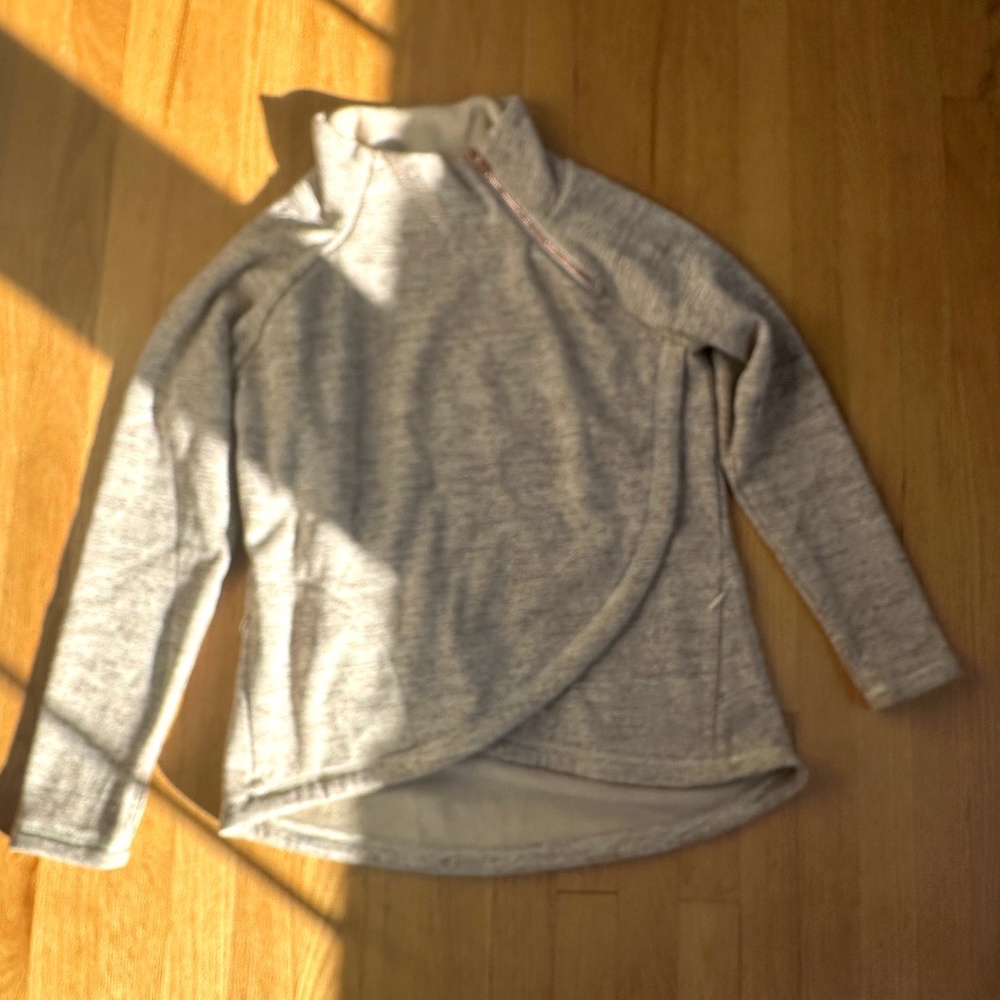 Women's Athleta Sweatshirt Pullover Medium Cream Tan Shirt Zipper